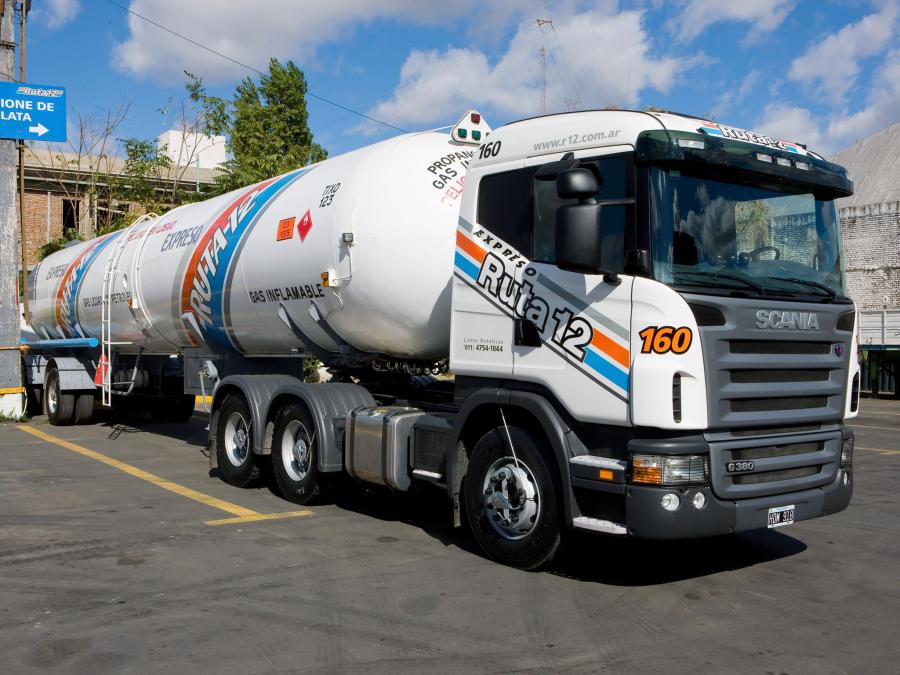  Scania G380 6x4 2005 года  (фото 1 из 3)